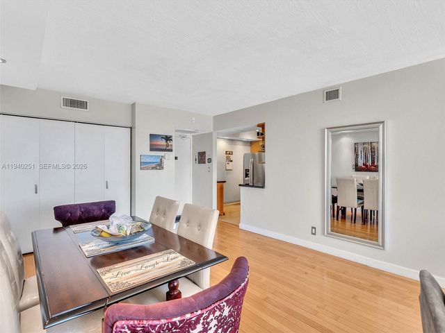 20379 W Country Club Dr 1138, Aventura, FL 33180