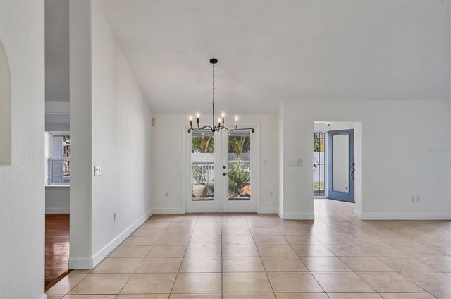 1792 FLOYD STREET, Sarasota, FL 34239