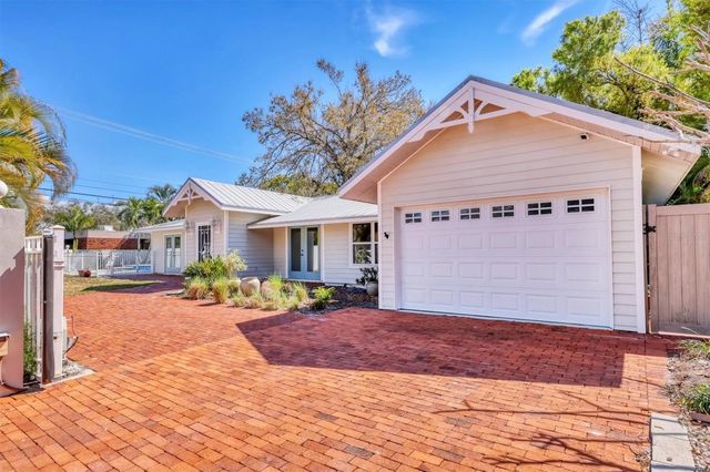 1792 FLOYD STREET, Sarasota, FL 34239