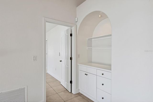 1792 FLOYD STREET, Sarasota, FL 34239