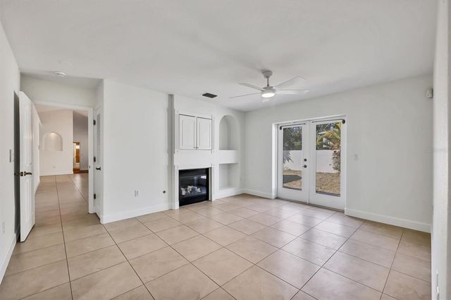 1792 FLOYD STREET, Sarasota, FL 34239