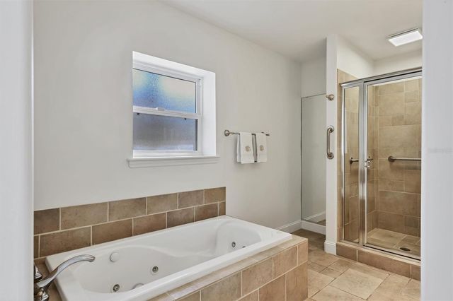 1792 FLOYD STREET, Sarasota, FL 34239