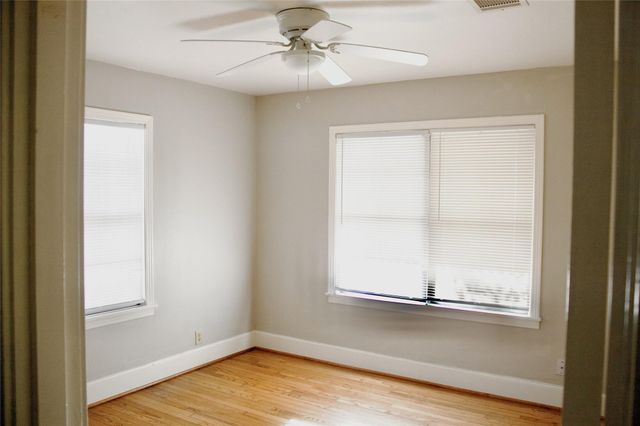 1002 Waltway Drive, Houston, TX 77008