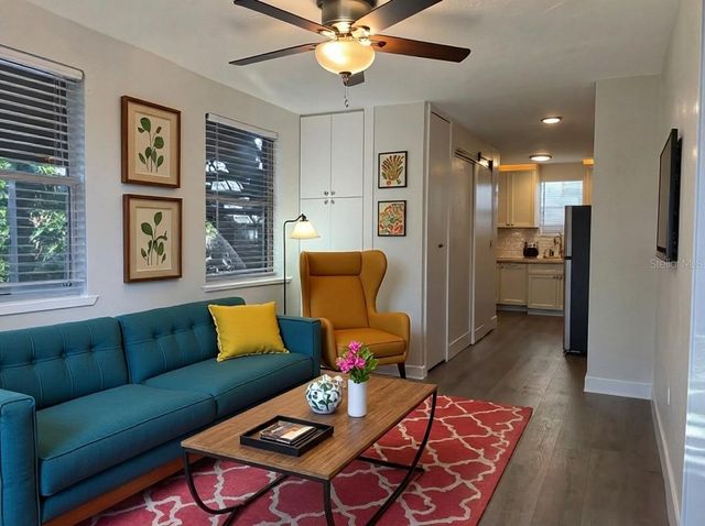 3734 BURLINGTON AVENUE N 1, St Petersburg, FL 33713