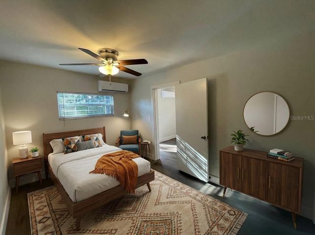 3734 BURLINGTON AVENUE N 1, St Petersburg, FL 33713