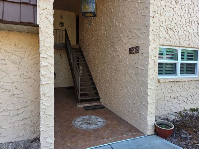 115 ASPEN CIRCLE 115, Seminole, FL 33777