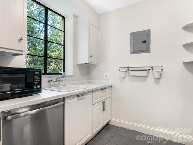 1121 Myrtle Avenue 10, Charlotte, NC 28203