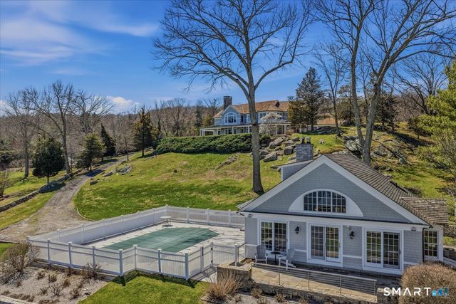 175 River Road, Essex, CT 06426