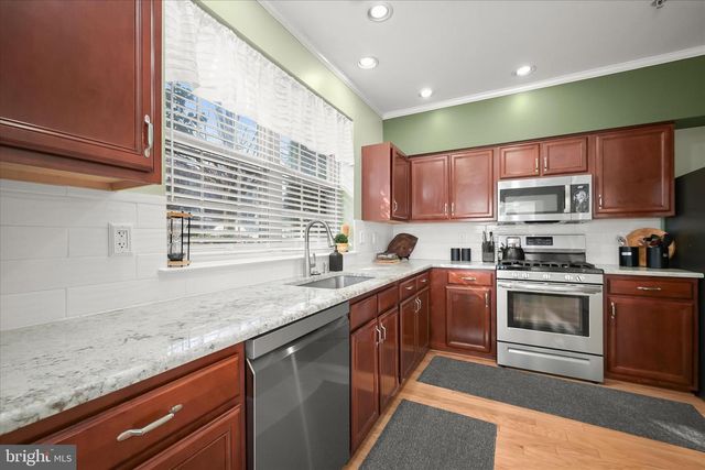 2426 LIZBEC CT, Crofton, MD 21114