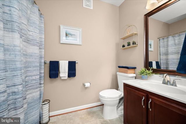 2426 LIZBEC CT, Crofton, MD 21114