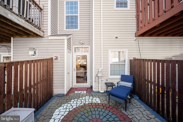 2426 LIZBEC CT, Crofton, MD 21114