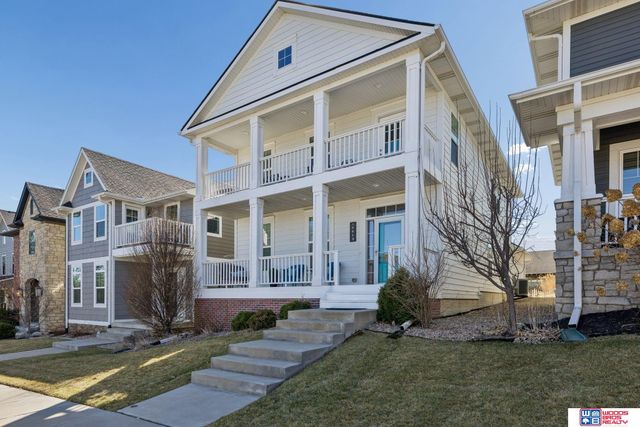 6019 Minter Lane, Lincoln, NE 68516