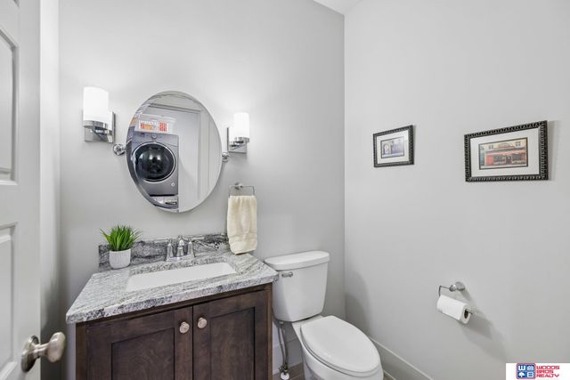 6019 Minter Lane, Lincoln, NE 68516