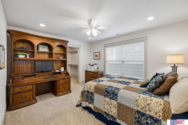 6019 Minter Lane, Lincoln, NE 68516