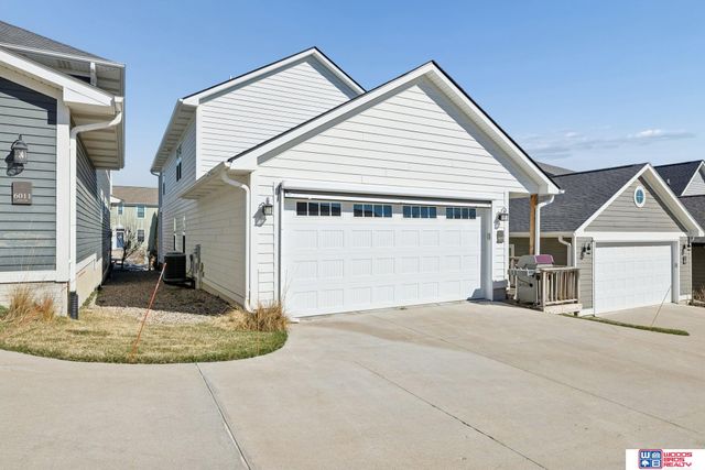 6019 Minter Lane, Lincoln, NE 68516