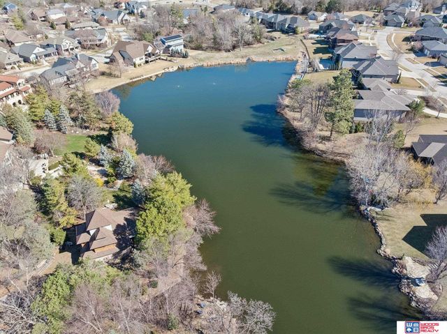 6019 Minter Lane, Lincoln, NE 68516