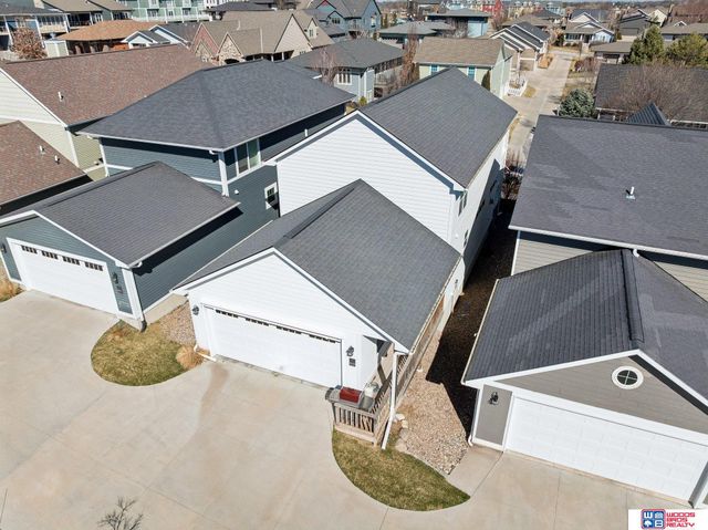 6019 Minter Lane, Lincoln, NE 68516