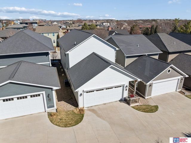 6019 Minter Lane, Lincoln, NE 68516