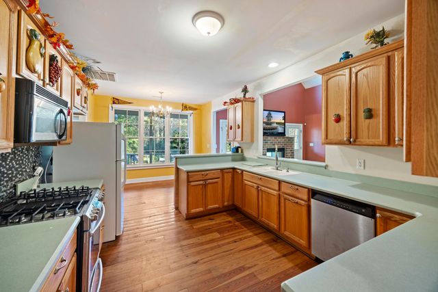 113 Twisted Oak Trail, Elloree, SC 29047