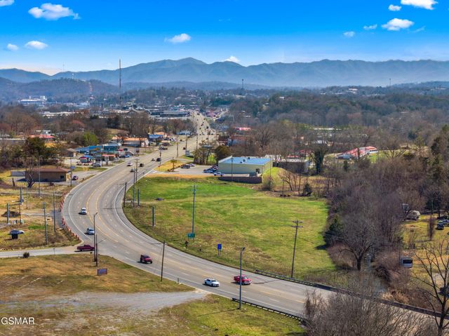 000 W Highway 25-70, Newport, TN 37821