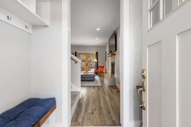 547 Spruce Cone Drive, Big Sky, MT 59716