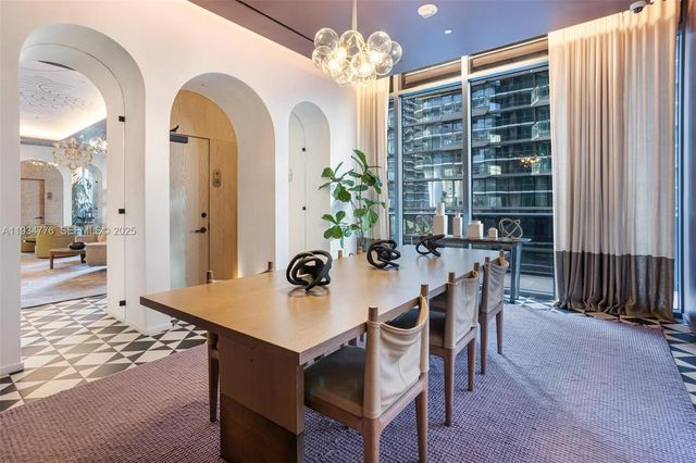 801 S Miami Ave 3807, Miami, FL 33130