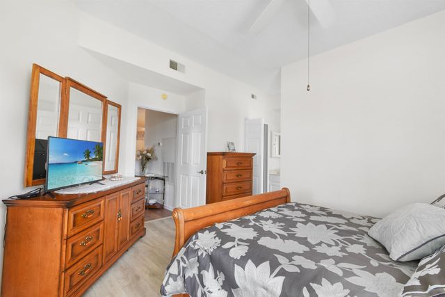 1012 Royal Troon Lane, St Augustine, FL 32086