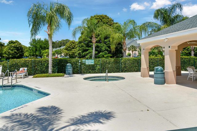 1012 Royal Troon Lane, St Augustine, FL 32086