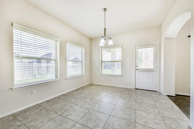 2811 Afton Drive, Pearland, TX 77581