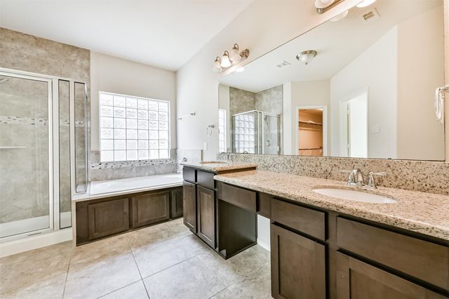 2811 Afton Drive, Pearland, TX 77581