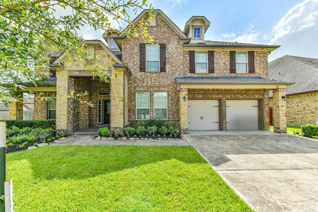 2811 Afton Drive, Pearland, TX 77581