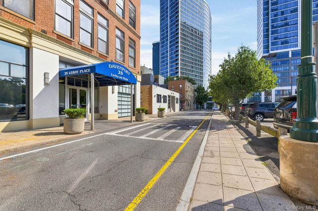 25 Leroy Place 206, New Rochelle, NY 10805
