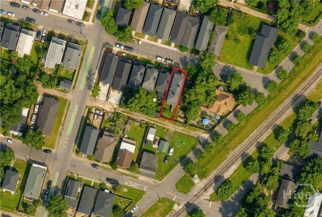 511 E 34th Street, Savannah, GA 31401