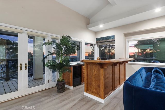 9557 Hierba, Agua Dulce, CA 91390