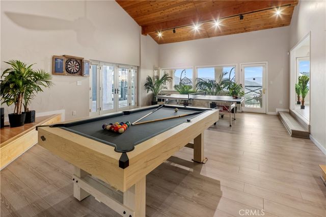 9557 Hierba, Agua Dulce, CA 91390