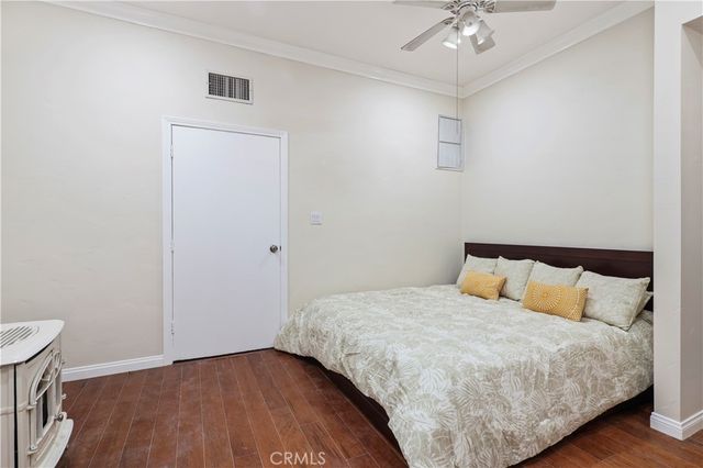 9557 Hierba, Agua Dulce, CA 91390