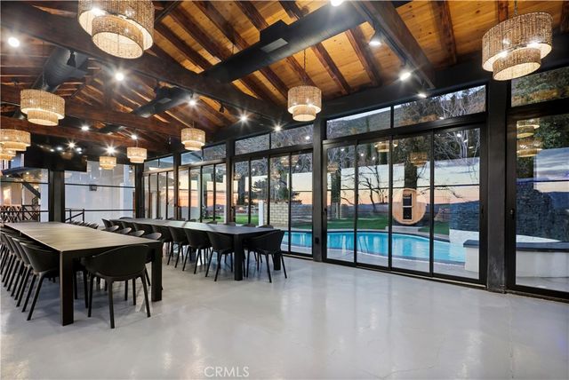 9557 Hierba, Agua Dulce, CA 91390