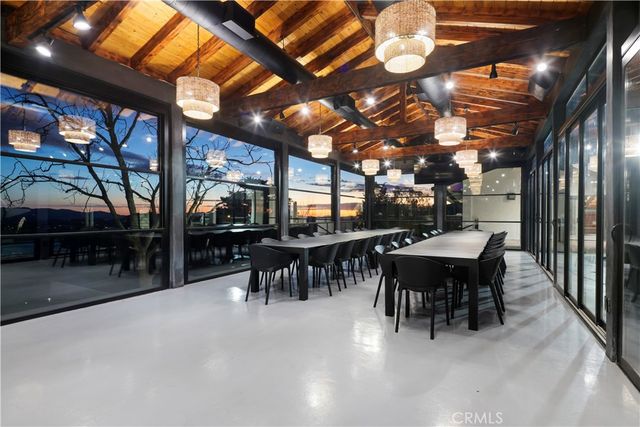 9557 Hierba, Agua Dulce, CA 91390