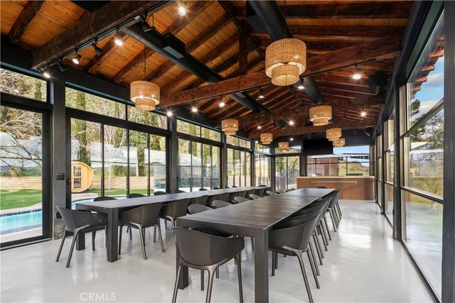 9557 Hierba, Agua Dulce, CA 91390