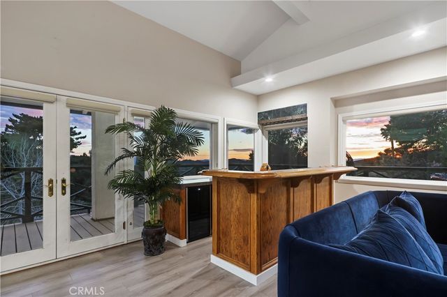 9557 Hierba, Agua Dulce, CA 91390