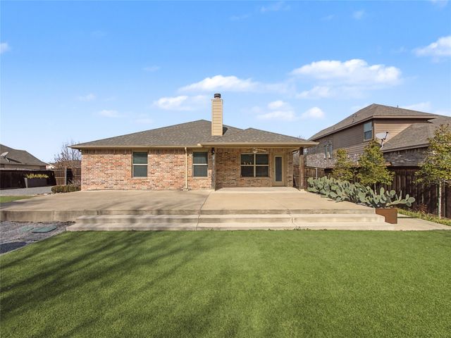 924 Blue Quail Run, Red Oak, TX 75154