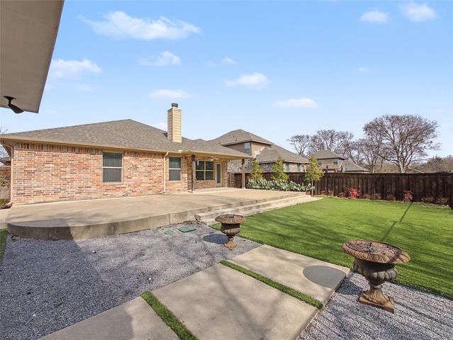924 Blue Quail Run, Red Oak, TX 75154