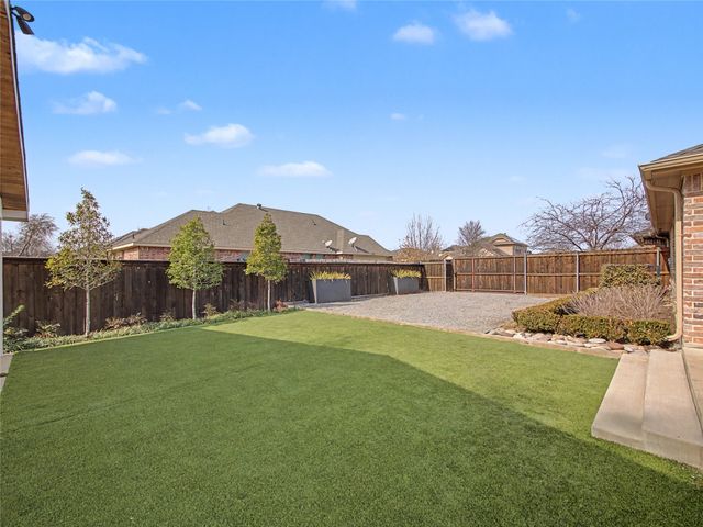 924 Blue Quail Run, Red Oak, TX 75154