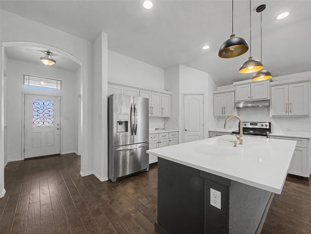 924 Blue Quail Run, Red Oak, TX 75154