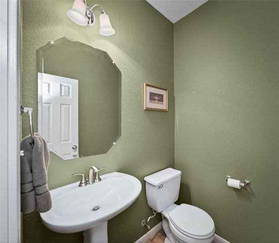 2913 Clinton PL, Round Rock, TX 78665