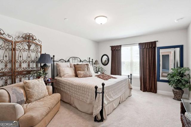 130 Maple Creek Way, Woodstock, GA 30188