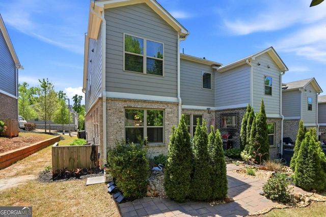 130 Maple Creek Way, Woodstock, GA 30188