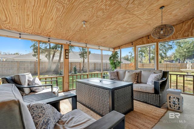 9820 Sommerset Drive, Daphne, AL 36526