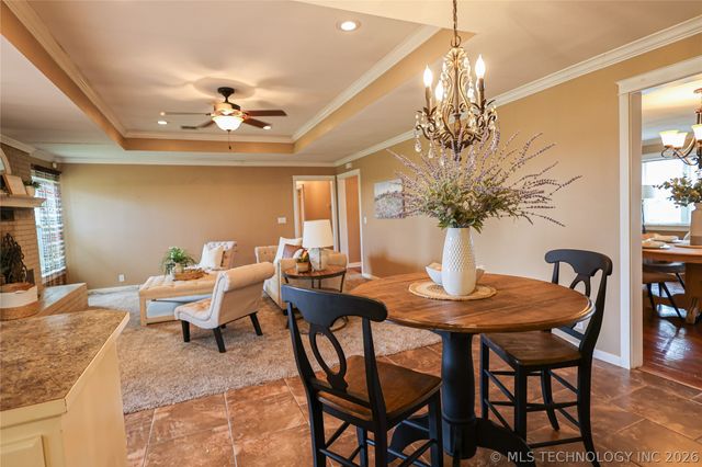 2005 Lakeview Drive, Sulphur, OK 73086