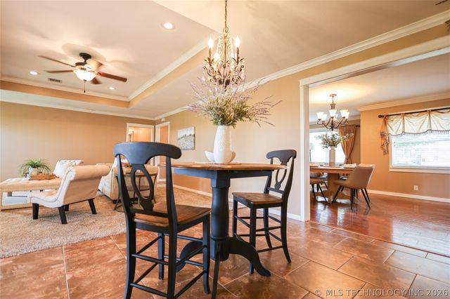 2005 Lakeview Drive, Sulphur, OK 73086